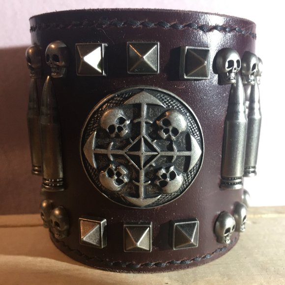 oxblood viking cuff/gauntlet - Picture 1 of 4